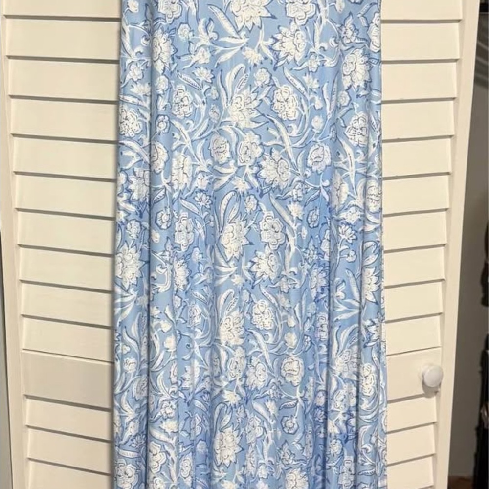 Chic Blue and White Floral Maxi Skirt